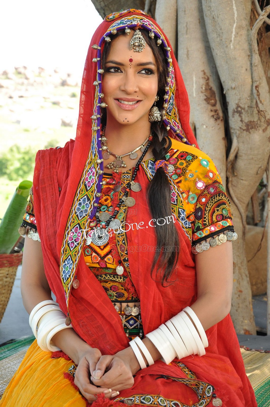 Lakshmi Manchu Photos